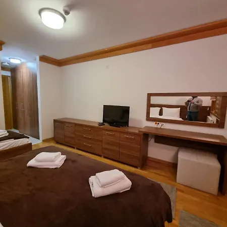 Apartmanhotel Rt U Sklopu Hotela Vucko- *